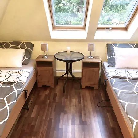 Apartment Lind